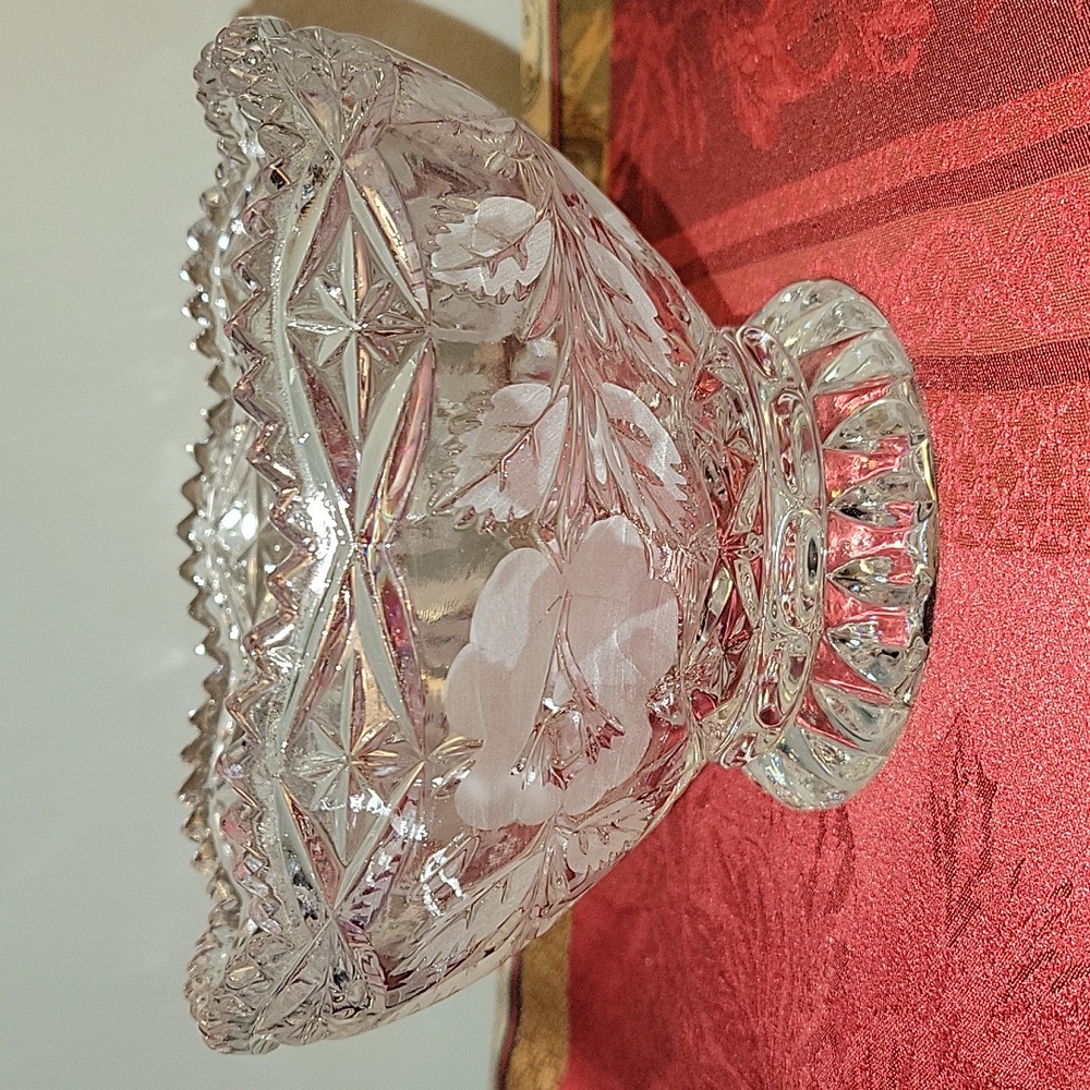 Elegant Crystal Cut Glass Bowl